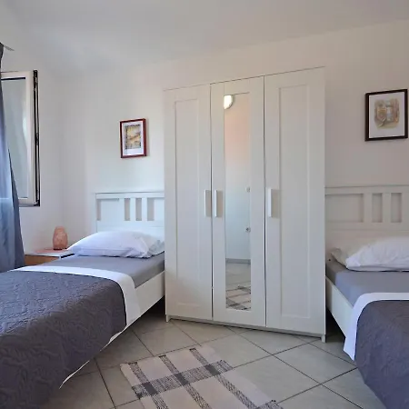 Appartement Katarina.1 Vir